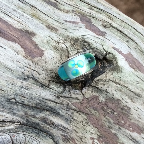 Pandora Glass Murano Charm with Flowers - Picture 4 of 12